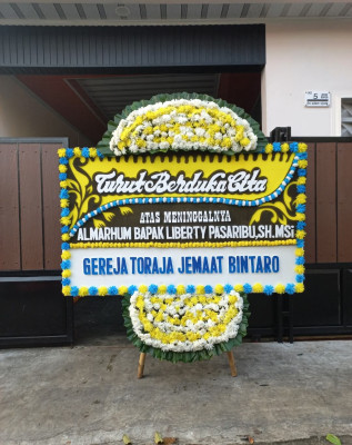 Papan Bunga Duka di Lembah Sabil